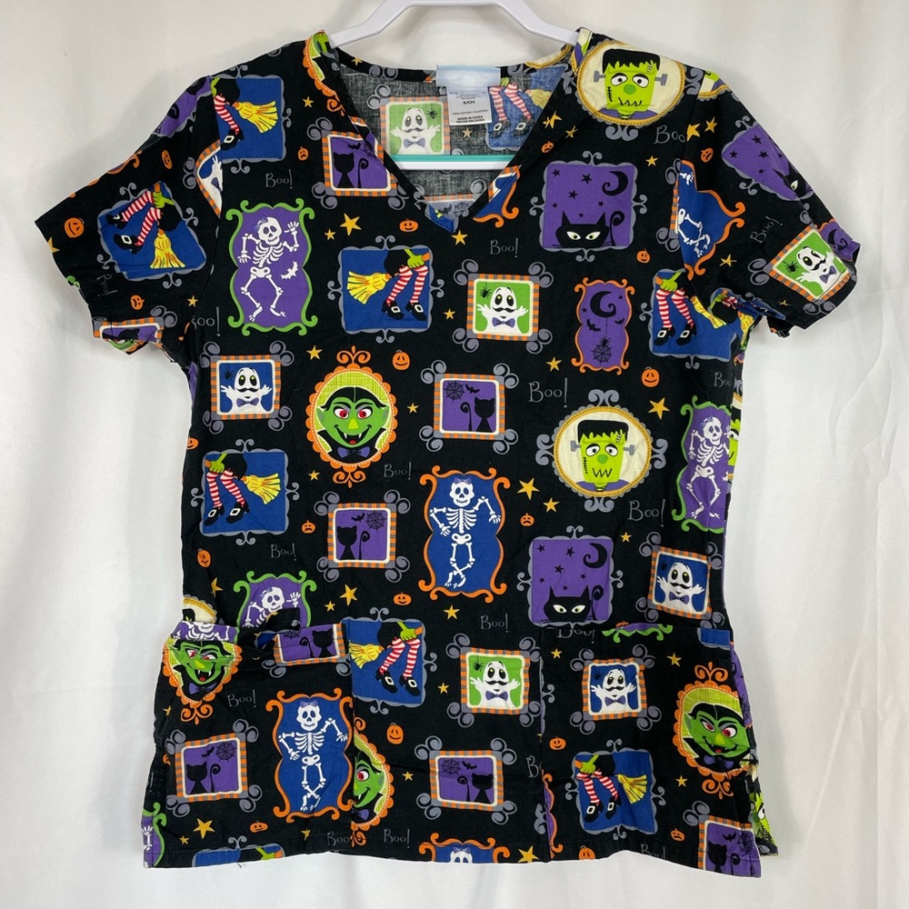 Halloween Portraits Scrub Top